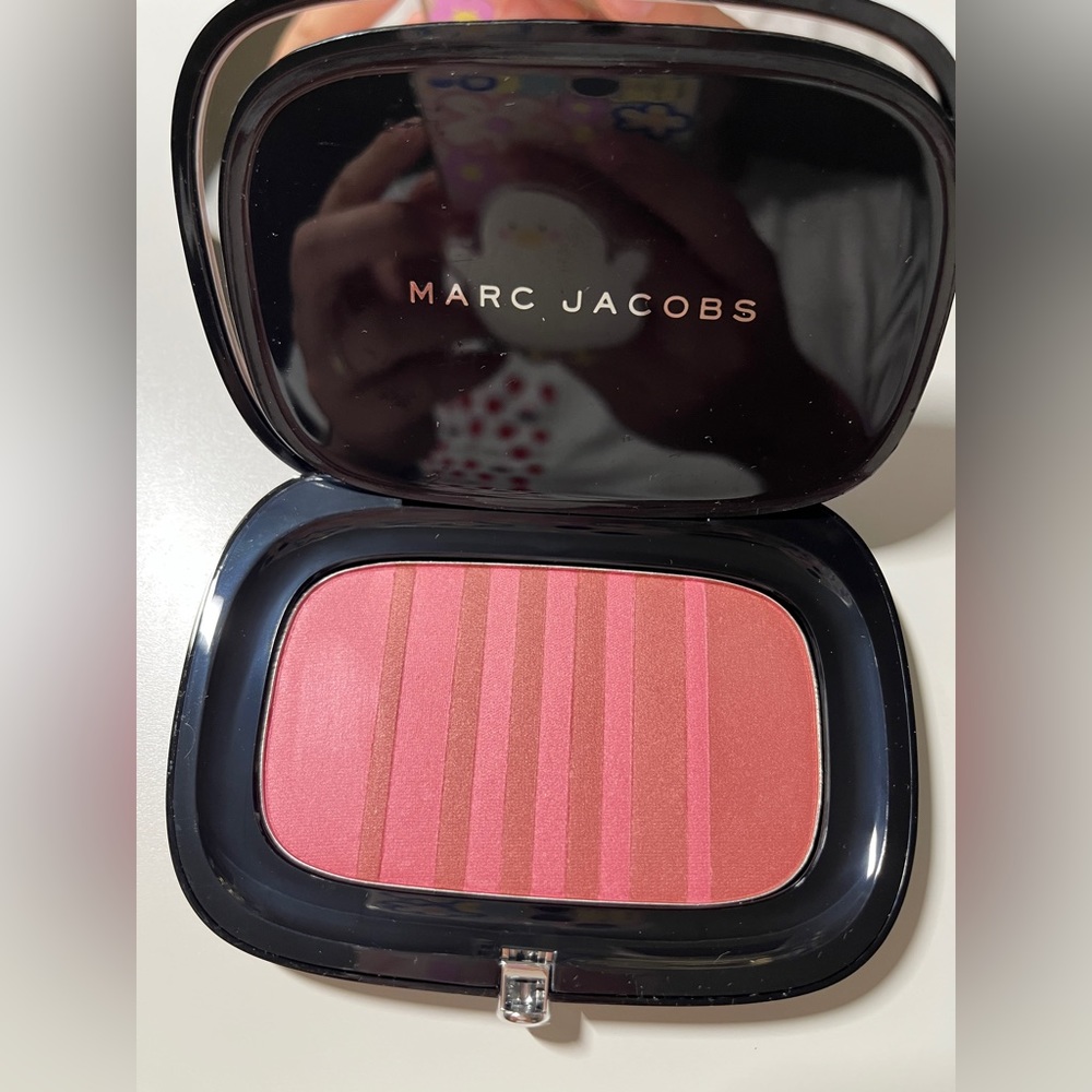 Rare!!!Marc Jacobs Blush